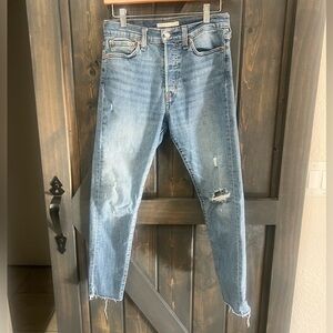 Levi Strauss Wedgie Skinny Jeans Women's Size 29 Blue Denim Button Fly Distress